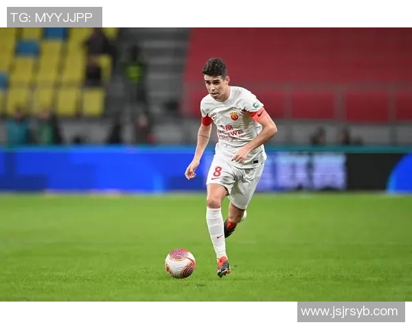 外国足球明星加盟中国国家队的前景与挑战分析