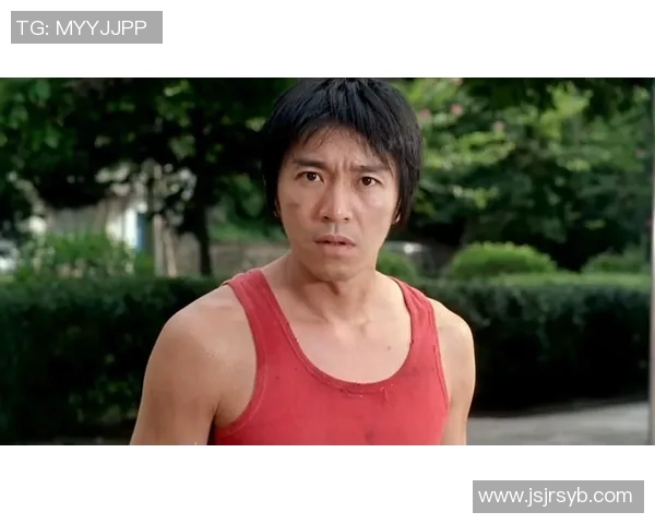 少林足球中扮演足球明星角色的演员及其精彩表现分析