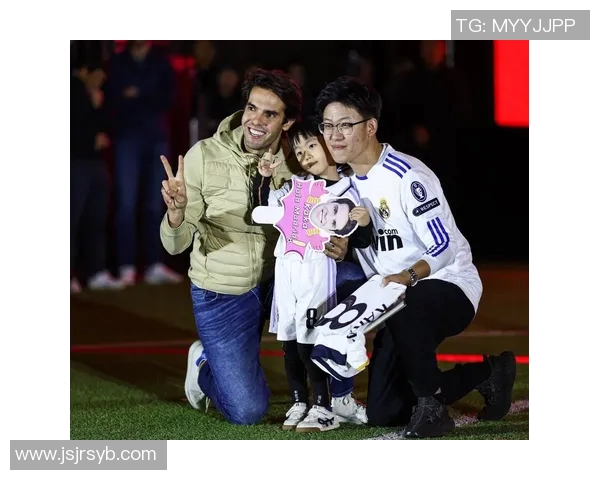 球星卡片与足球直播结合的全新体验探索：打造互动式体育娱乐盛宴